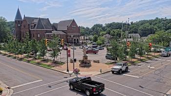 Weather camera view of City of Connersville.
