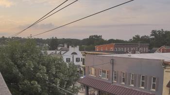 Weather camera view of Elizabethtown Public Library.