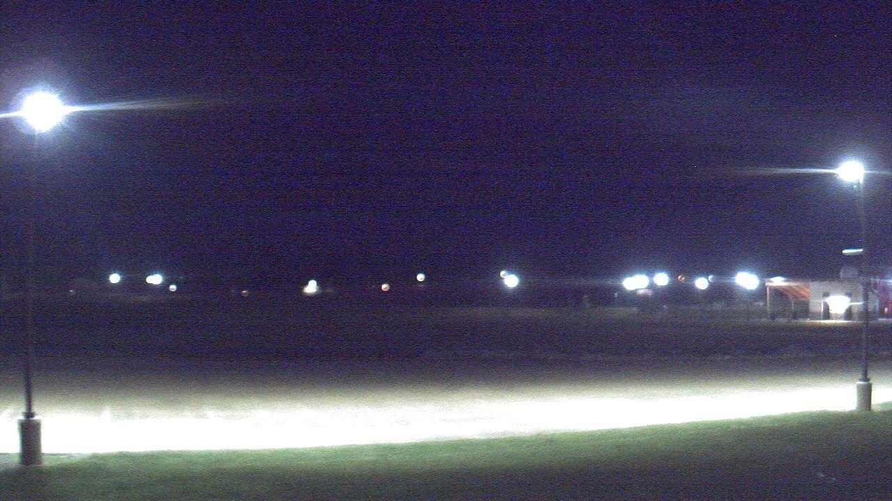 Thumbnail for current weather camera view from West ES in Mount Vernon, Indiana