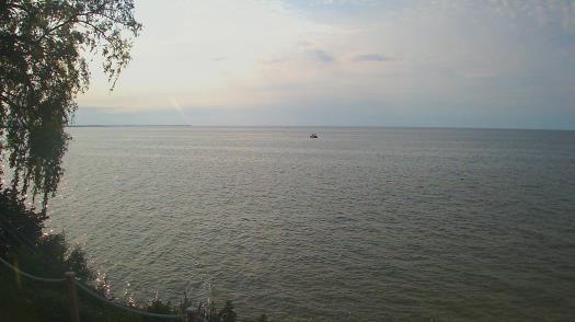Weather camera view of Forest Lawn Beach.